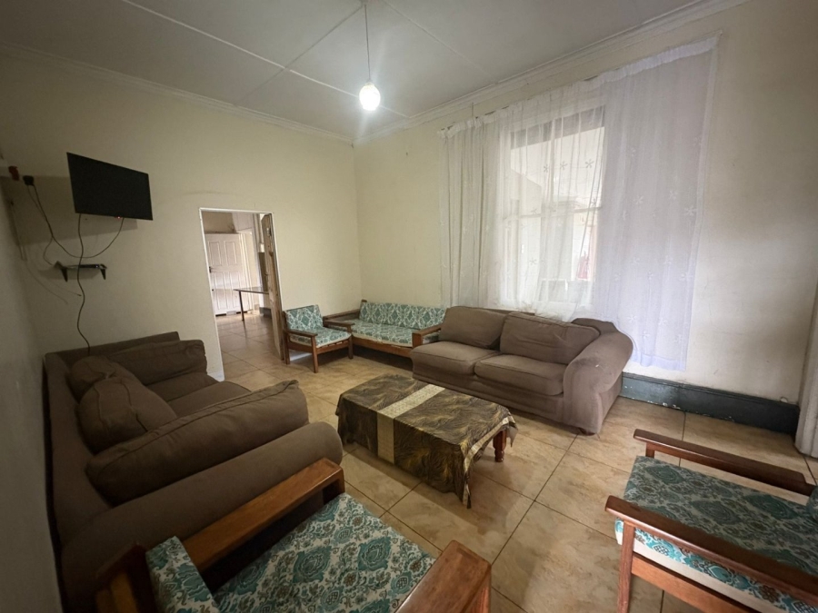 10 Bedroom Property for Sale in Quigney Eastern Cape